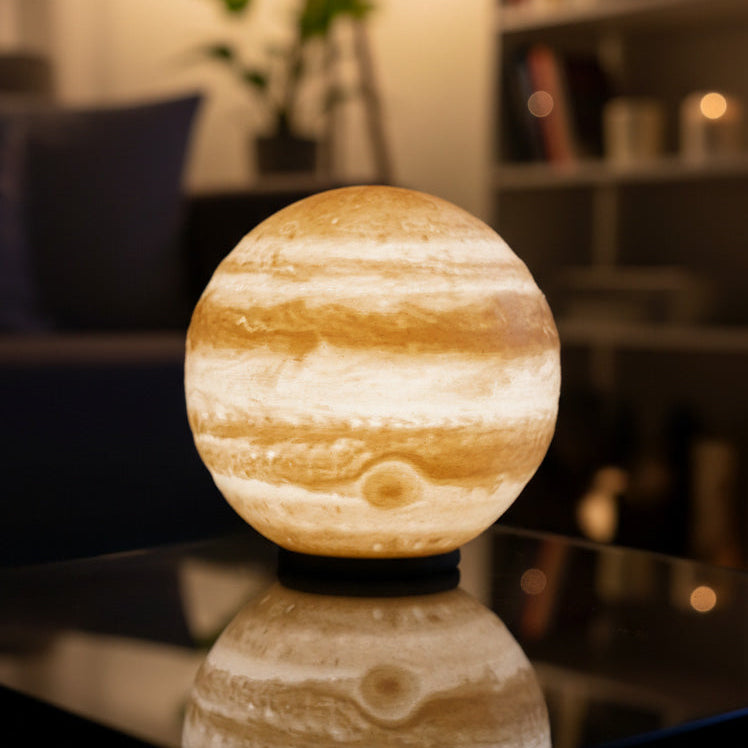 The LuminaSphere – High-Definition 15cm Planetary Lamp