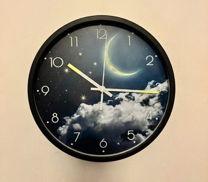 Southern Cross Night Light Wall Clock 30cm – Silent, Sound-Activated LED Night Clock